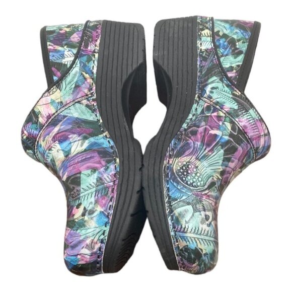 Dansko New Women's LT Pro Clogs Watercolor Tooled Leather size 38 - Picture 8 of 11